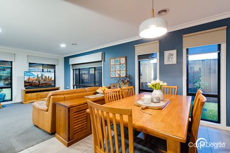 Property photo of 12 Castle Court Beaconsfield VIC 3807
