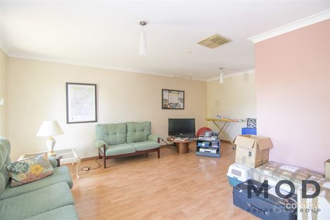 Property photo of 9 Rusthall Way Huntingdale WA 6110