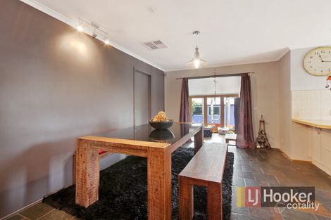 Property photo of 13 Cairns Road Hampton Park VIC 3976