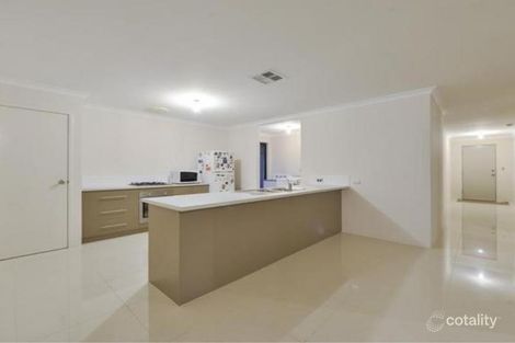 Property photo of 31 Retchford Way Queens Park WA 6107