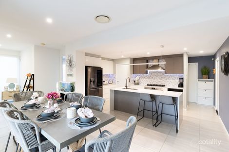 Property photo of 2 Spey Close Deebing Heights QLD 4306