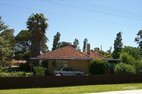 Property photo of 3 Pine Tree Close Armadale WA 6112