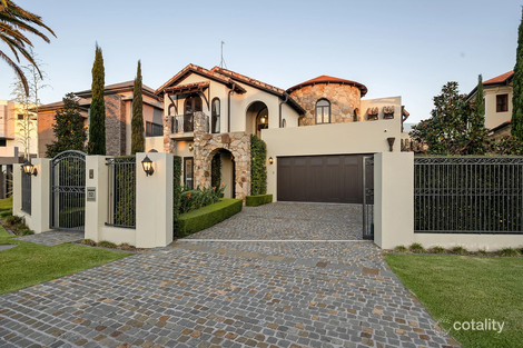 Property photo of 52 Royal Albert Crescent Paradise Point QLD 4216