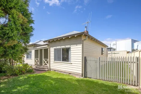 21 Alexander St, Centennial Park, WA 6330