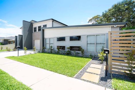 Property photo of 32 Lilli Pilli Drive Pleasure Point NSW 2172