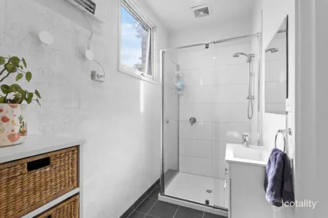 Property photo of 40 Bellbird Road Mount Eliza VIC 3930