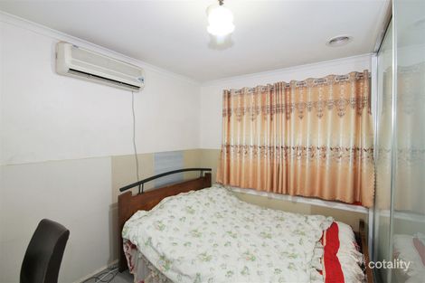 Property photo of 67 Festival Crescent Keysborough VIC 3173