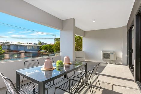 Property photo of 302/27 Ekibin Road Annerley QLD 4103