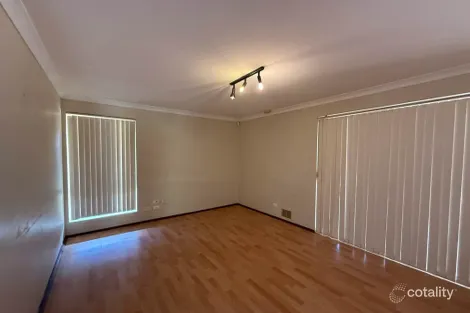 Property photo of 26 Helby Close Merriwa WA 6030