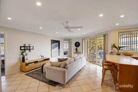 Property photo of 30 Robertson Road Killarney Vale NSW 2261