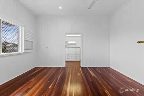 Property photo of 27 Bazaar Street Maryborough QLD 4650