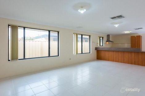 1/118 Amherst Rd, Canning Vale, WA 6155