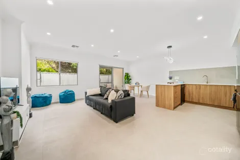 Property photo of 4/13 Central Terrace Beckenham WA 6107