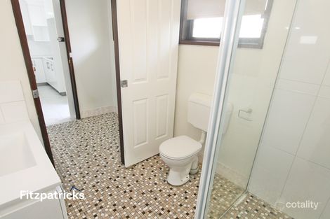 Property photo of 2/21 Collins Street Turvey Park NSW 2650