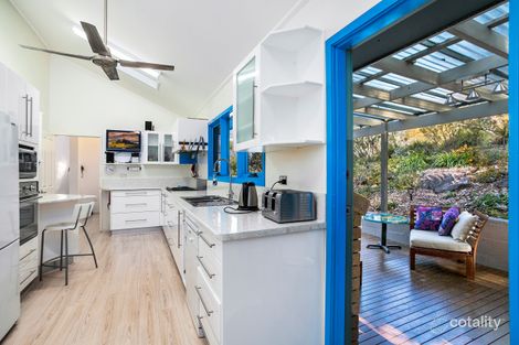 Property photo of 374 Cordeaux Road Mount Kembla NSW 2526