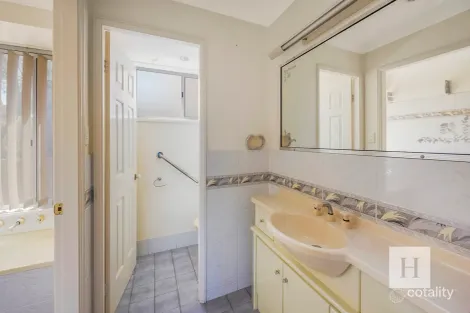 Property photo of 2C Dalnott Road Gorokan NSW 2263