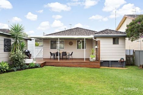 Property photo of 11 Bluebell Avenue Berkeley Vale NSW 2261