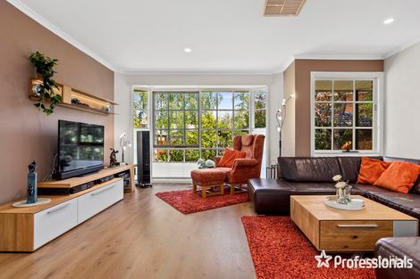 Property photo of 3 Henty Court Mooroolbark VIC 3138