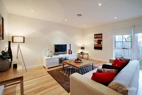 Property photo of 3/28 Hobart Road Murrumbeena VIC 3163