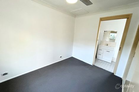 Property photo of 17 Colebee Crescent Hassall Grove NSW 2761