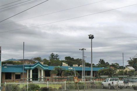 42a Cowlishaw St, Redhead, NSW 2290