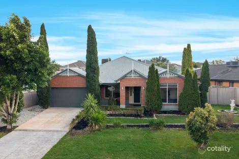 13 Parramatta Walk, Craigieburn, VIC 3064