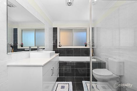 Property photo of 70 Empire Circuit Penrith NSW 2750