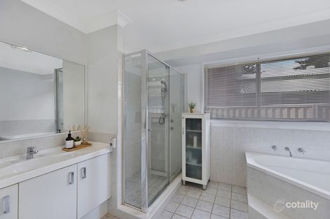 Property photo of 51 Seawind Terrace Berkeley Vale NSW 2261