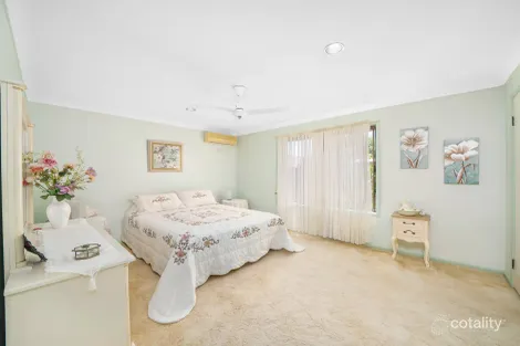 Property photo of 18 Featherstone Street Kippa-Ring QLD 4021