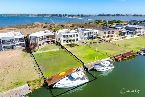 Property photo of 39 Excelsior Parade Hindmarsh Island SA 5214