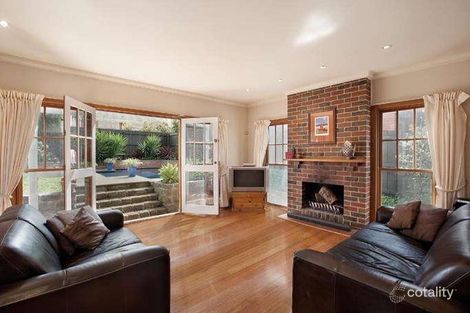 Property photo of 10 Moorhead Street Camberwell VIC 3124