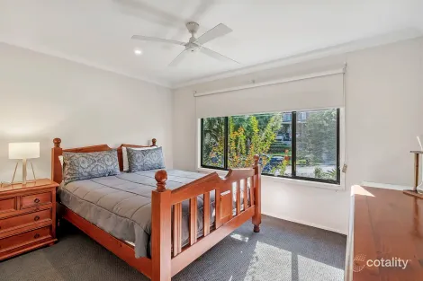 Property photo of 6 Macgregor Street Wyoming NSW 2250