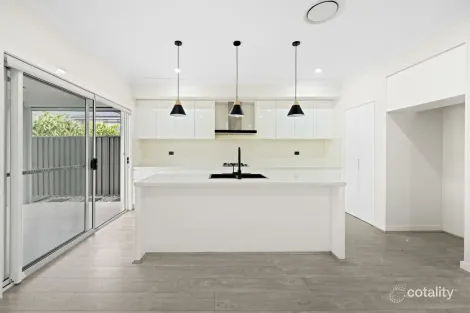 Property photo of 68 Ingall Loop Catherine Field NSW 2557