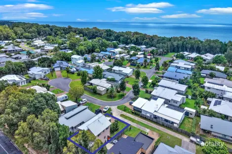 Property photo of 20 Wave Court Toogoom QLD 4655