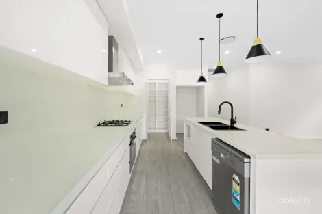 Property photo of 68 Ingall Loop Catherine Field NSW 2557