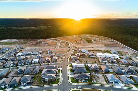 102 Forestwood Dr, Glenmore Park, NSW 2745