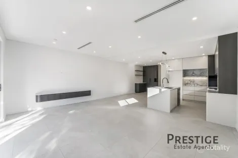 Property photo of 42 Throsby Street Fairfield Heights NSW 2165