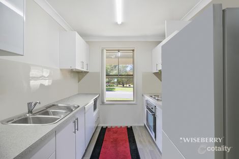 Property photo of 1/17 Brickendon Avenue Mardi NSW 2259