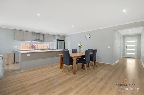 Property photo of 6 Stettler Boulevard Mickleham VIC 3064