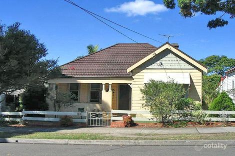 90 Hampton Court Rd, Carlton, NSW 2218
