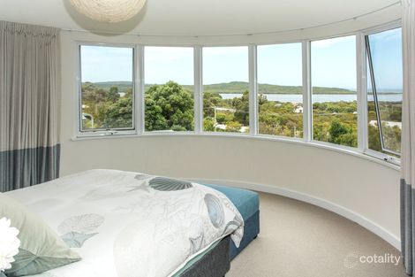 Property photo of 32 Heather Road Ocean Beach WA 6333