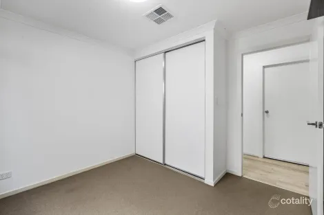 Property photo of 48 West Parkway Andrews Farm SA 5114