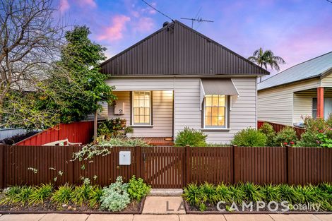 21 Macquarie St, Mayfield, NSW 2304