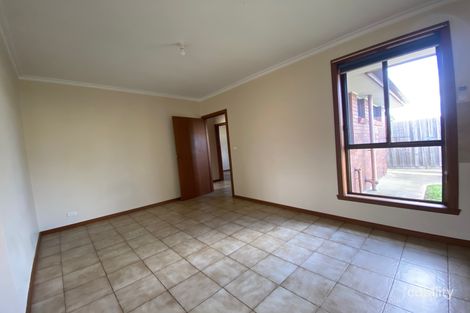 Property photo of 2/59 Duncans Road Werribee VIC 3030