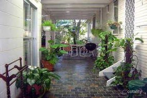 Property photo of 9 Hayes Street Raceview QLD 4305