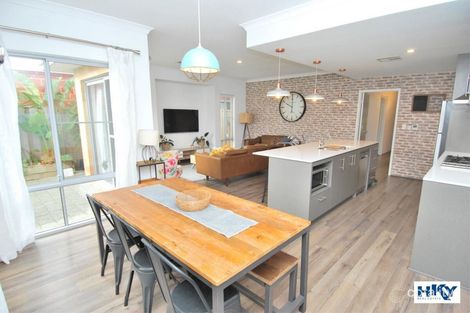 Property photo of 48 Everingham Drive Ellenbrook WA 6069