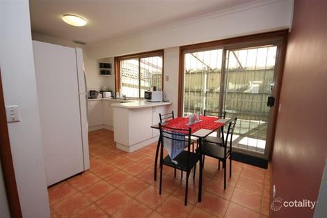 Property photo of 1/3 Ruth Anne Close Labrador QLD 4215