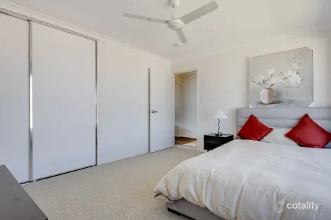 Property photo of 25 Archipelago Way Two Rocks WA 6037