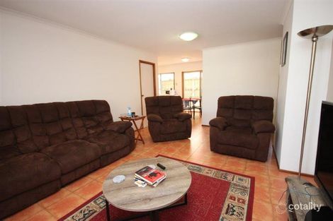 Property photo of 1/3 Ruth Anne Close Labrador QLD 4215