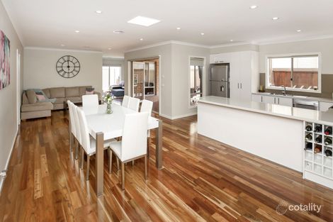 Property photo of 8 Aleman Green Mernda VIC 3754